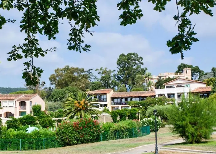 Apartment Les Parcs De - Maeva - 4 Personnes - Selection Mae-7504